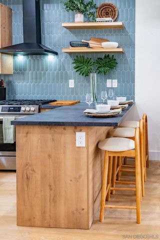 725 Pennsylvania Ave 727-1, San Diego, CA 92103