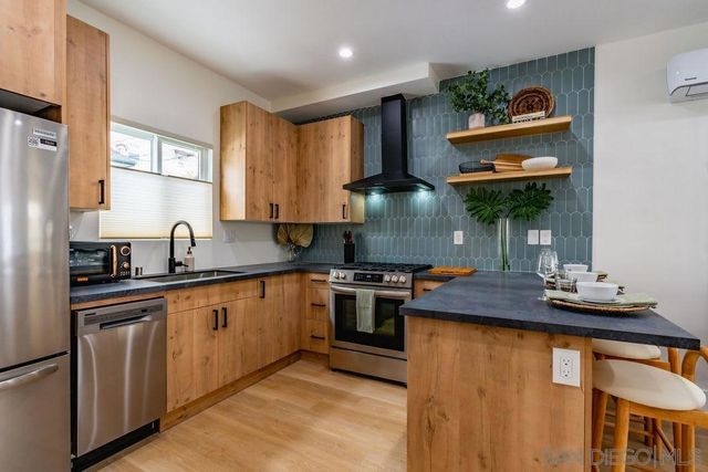 725 Pennsylvania Ave 727-1, San Diego, CA 92103