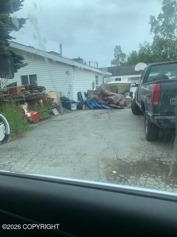 1000 W 39th Avenue, Anchorage, AK 99503