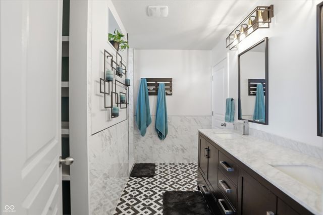 14680 Hinton Drive, Fishers, IN 46037