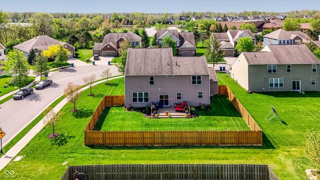 14680 Hinton Drive, Fishers, IN 46037