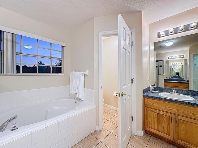 4645 CUMBRIAN LAKES DRIVE, Kissimmee, FL 34746