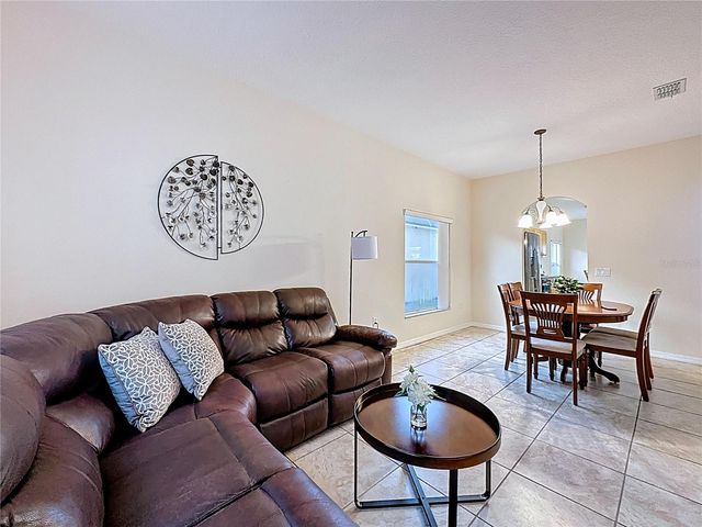 4645 CUMBRIAN LAKES DRIVE, Kissimmee, FL 34746