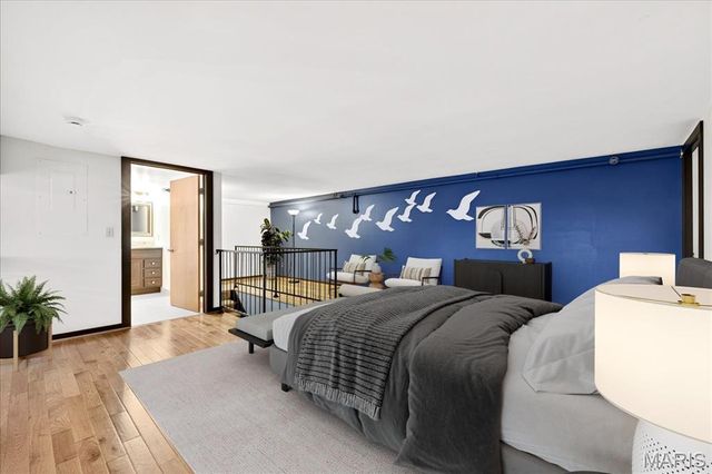 4242 Laclede Avenue 203, St Louis, MO 63108