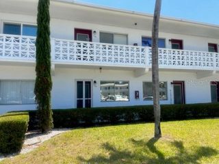 8455 112TH STREET 212, Seminole, FL 33772