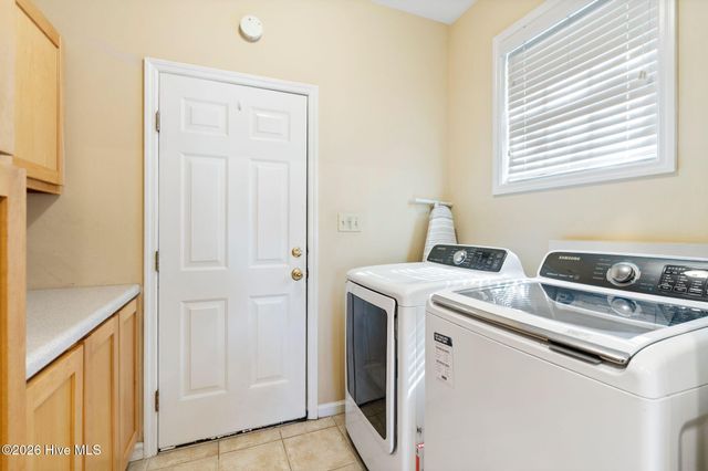 205 Port Side Drive, Sneads Ferry, NC 28460