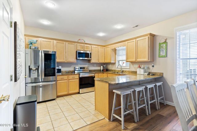 205 Port Side Drive, Sneads Ferry, NC 28460