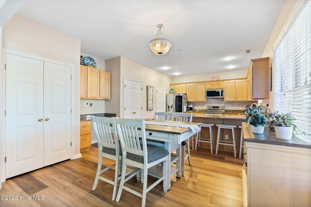 205 Port Side Drive, Sneads Ferry, NC 28460