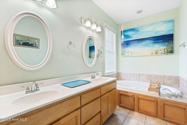 205 Port Side Drive, Sneads Ferry, NC 28460