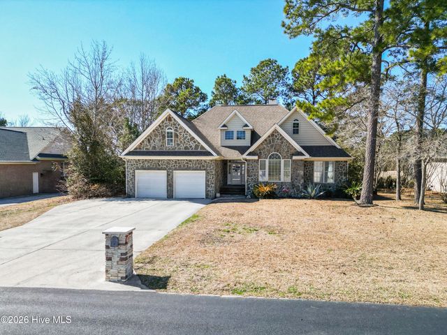 205 Port Side Drive, Sneads Ferry, NC 28460