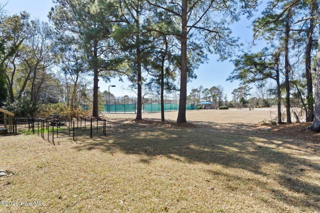205 Port Side Drive, Sneads Ferry, NC 28460