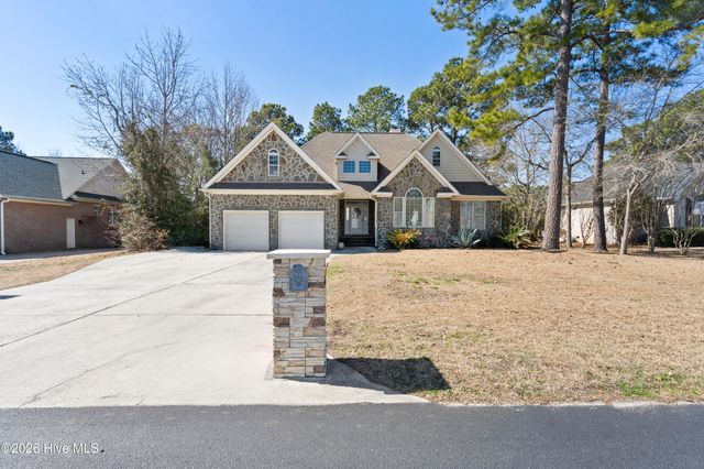 205 Port Side Drive, Sneads Ferry, NC 28460