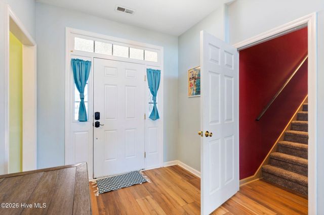 205 Port Side Drive, Sneads Ferry, NC 28460