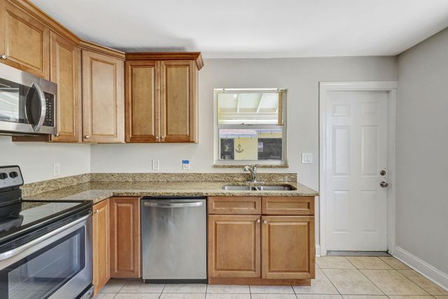 510 48th Street, West Palm Beach, FL 33407