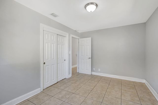 510 48th Street, West Palm Beach, FL 33407