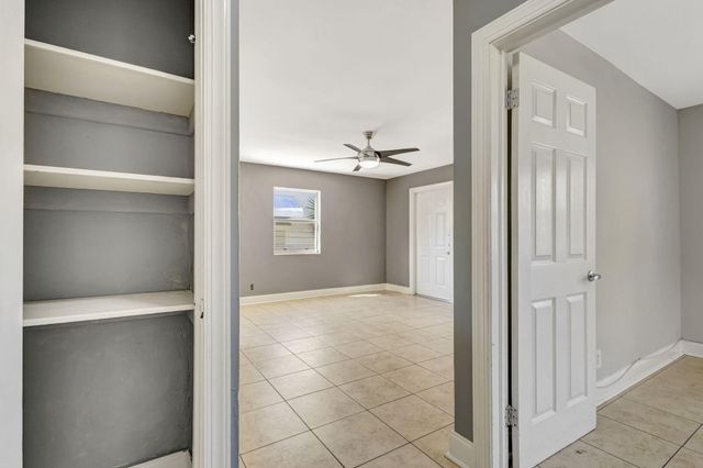 510 48th Street, West Palm Beach, FL 33407