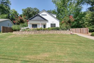 4471 Mclain Circle, Acworth, GA 30101