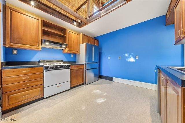 12406 Larchmere Boulevard, Cleveland, OH 44120