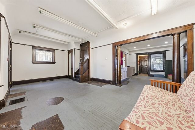 12406 Larchmere Boulevard, Cleveland, OH 44120