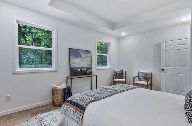 10498 Missionary Ridge Rd, Bon Aqua, TN 37025