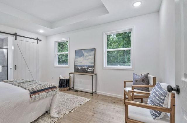 10498 Missionary Ridge Rd, Bon Aqua, TN 37025