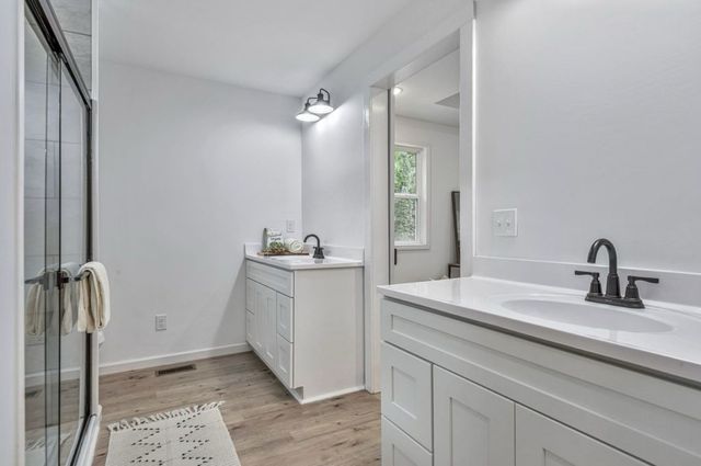 10498 Missionary Ridge Rd, Bon Aqua, TN 37025