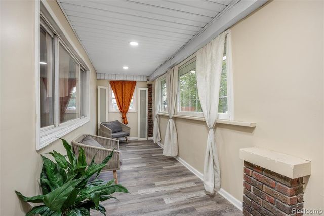 10320 Crocuslawn Street, Detroit, MI 48204