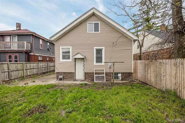 10320 Crocuslawn Street, Detroit, MI 48204