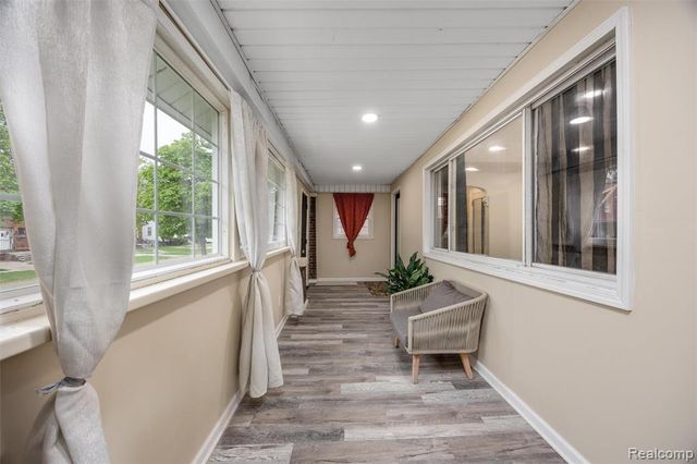 10320 Crocuslawn Street, Detroit, MI 48204