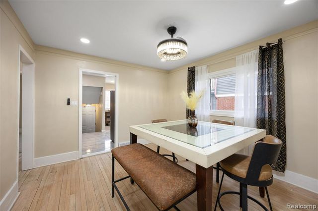 10320 Crocuslawn Street, Detroit, MI 48204