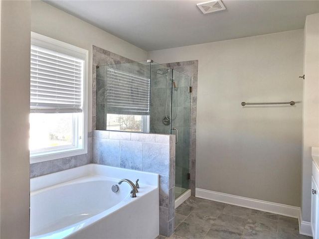 2718 Morgan Creek Drive, Duluth, GA 30519