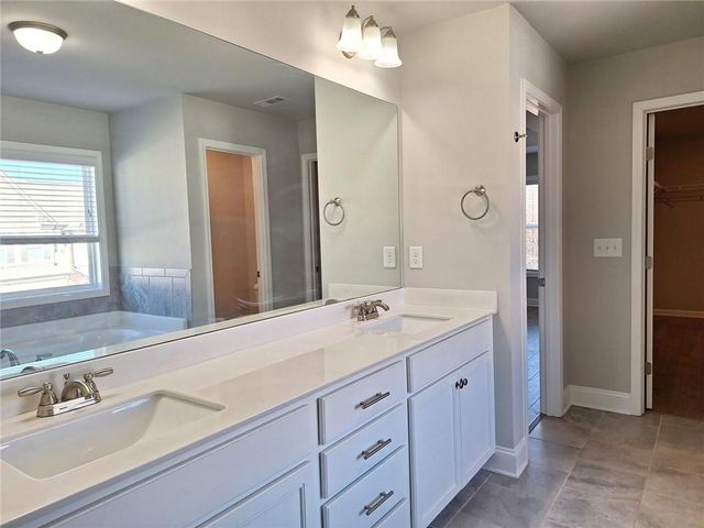 2718 Morgan Creek Drive, Duluth, GA 30519