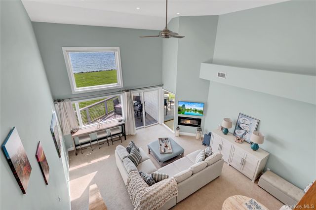 2820 Shipyard Lane 2C2, East Marion, NY 11939