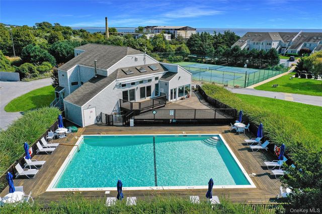 2820 Shipyard Lane 2C2, East Marion, NY 11939