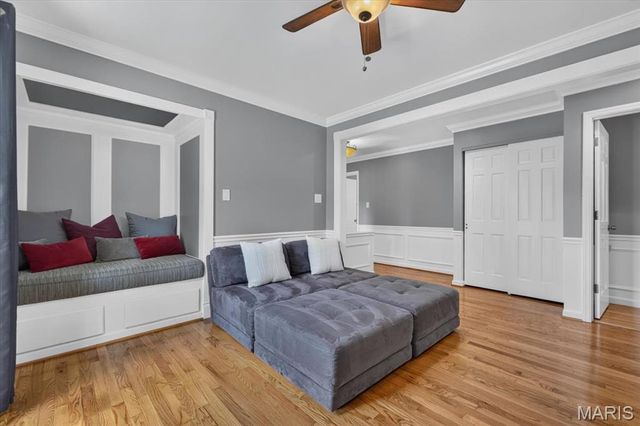 1609 Featherstone Drive, Town And Country, MO 63131
