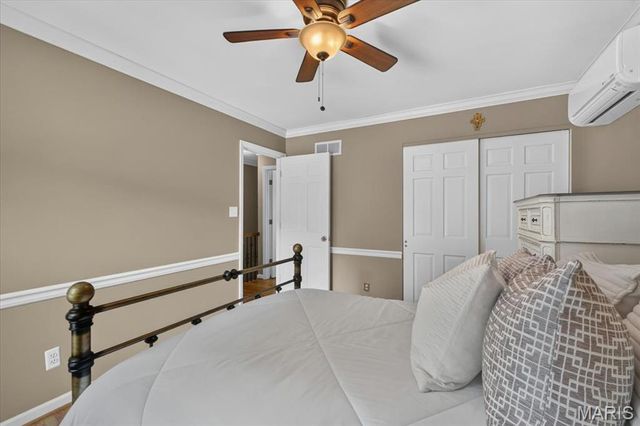 1609 Featherstone Drive, Town And Country, MO 63131