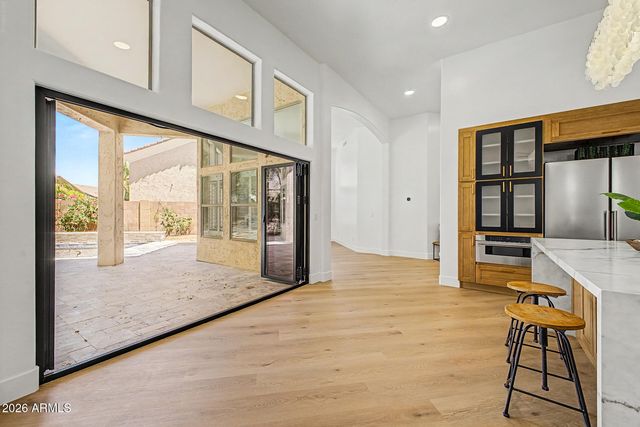 6034 E ANDERSON Drive, Scottsdale, AZ 85254