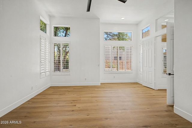6034 E ANDERSON Drive, Scottsdale, AZ 85254