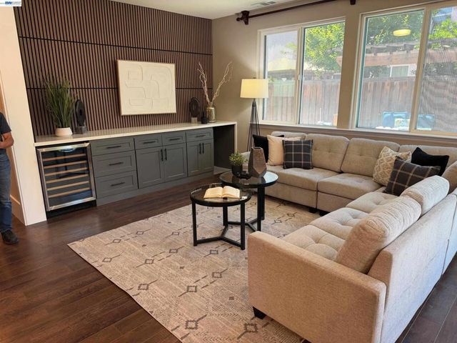 1022 Ginger Ct, Brentwood, CA 94513