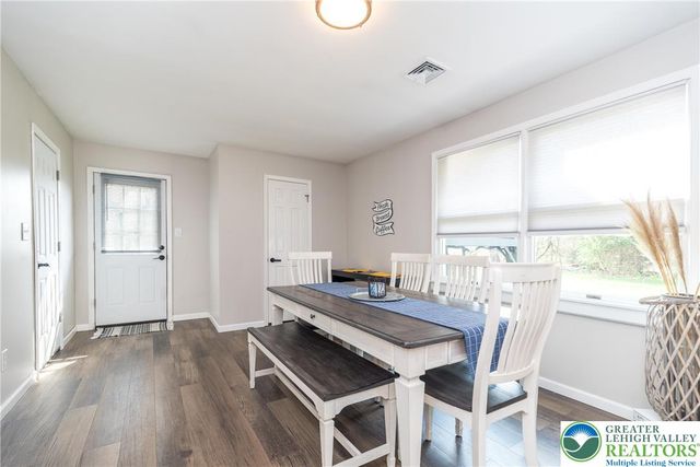 680 Hope Drive, Bushkill Twp, PA 18064