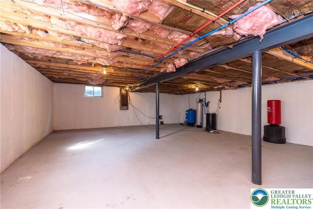 680 Hope Drive, Bushkill Twp, PA 18064