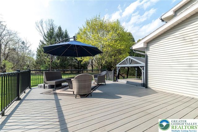 680 Hope Drive, Bushkill Twp, PA 18064