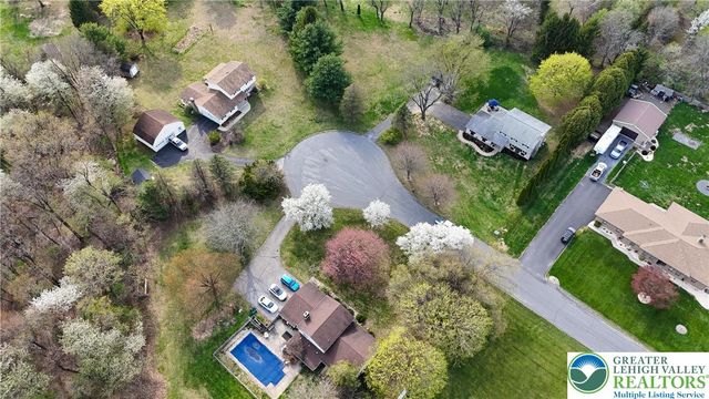 680 Hope Drive, Bushkill Twp, PA 18064