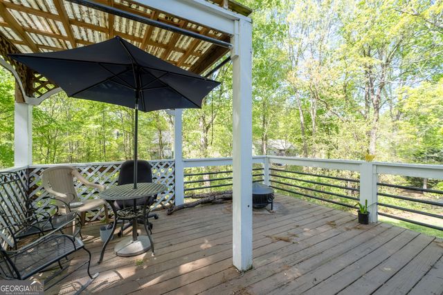 6041 COBB Street, Lula, GA 30554