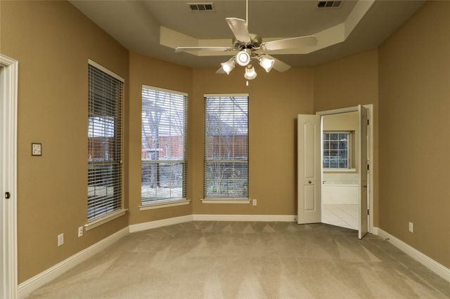 717 Summerfield Drive, Murphy, TX 75094