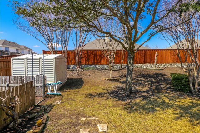 717 Summerfield Drive, Murphy, TX 75094