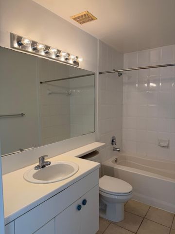 616 Clearwater Park Road 407, West Palm Beach, FL 33401