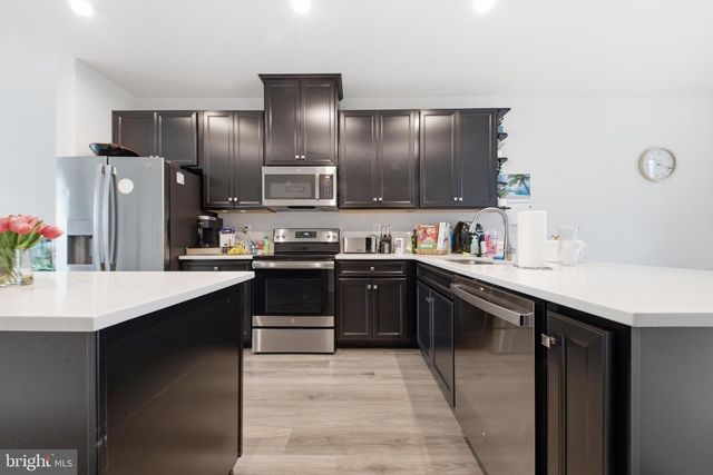 653 LAKEMONT DR, Glen Burnie, MD 21060