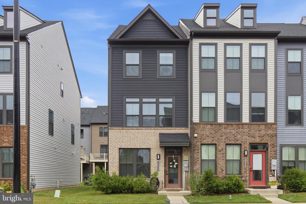 653 LAKEMONT DR, Glen Burnie, MD 21060
