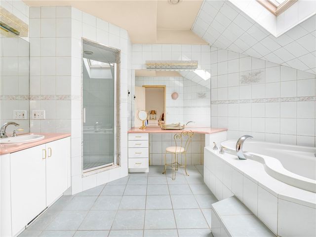 51 Janet Drive, Cranston, RI 02921